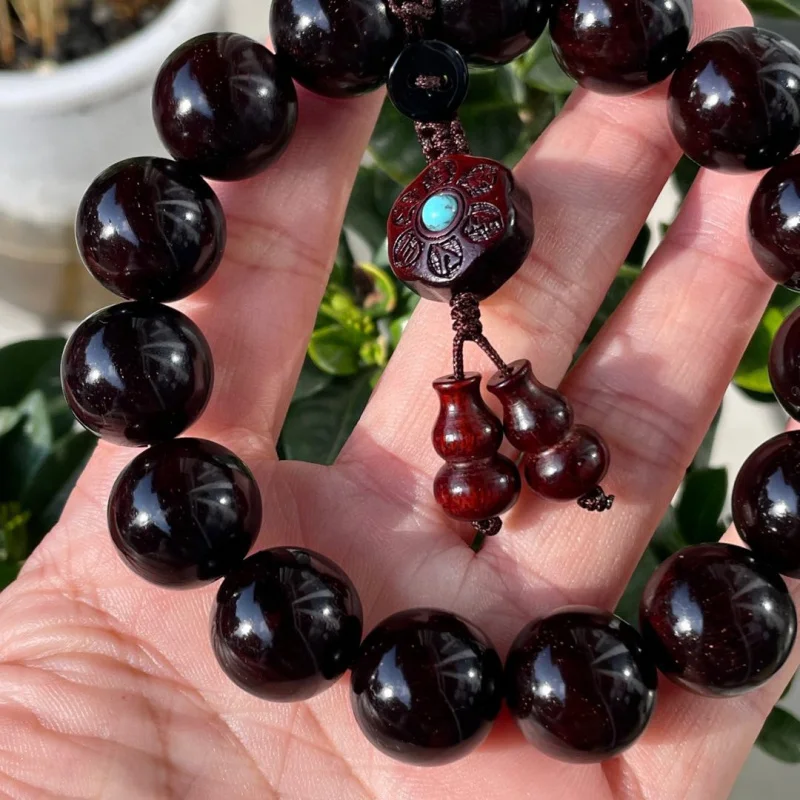 Authentic Indian small-leaf rosewood 1.5mm old material gold-star men's cultural toy bracelet Buddhist prayer beads for
Authentic Indian small-leaf rosewood 1.5mm old material gold-star men's cultural toy bracelet Buddhist prayer beads for