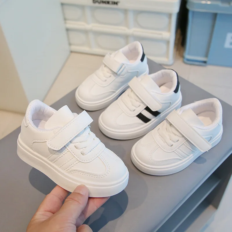 Kids White Shoes for School Boys Girls Casual Shoes Non-slip Soft Sole 2025 New Fashion Children Sports Shoes Hook&loop Trendy
Kids White Shoes for School Boys Girls Casual Shoes Non-slip Soft Sole 2025 New Fashion Children Sports Shoes Hook&loop Trendy