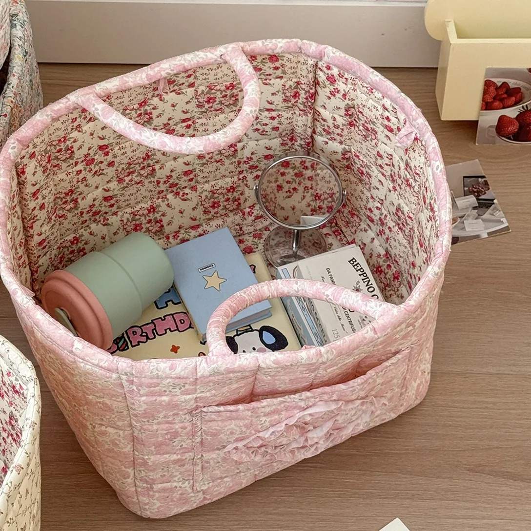 Vintage Floral Organizers Basket With Handle Portable Home Room Quilted Foldable Storage Basket For Snack Clothes Toys
Vintage Floral Organizers Basket With Handle Portable Home Room Quilted Foldable Storage Basket For Snack Clothes Toys