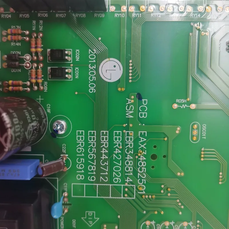 New for multi-line central air conditioning, control board EBR42702609 power board
New for multi-line central air conditioning, control board EBR42702609 power board