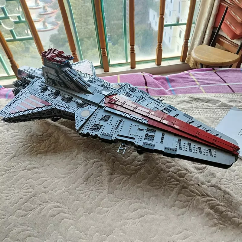 GSF Biggest Venator Class Republic Attacks Cruiser Building Set Blocks Bricks Toys Model Ornament Adults Christmas Gifts
GSF Biggest Venator Class Republic Attacks Cruiser Building Set Blocks Bricks Toys Model Ornament Adults Christmas Gifts