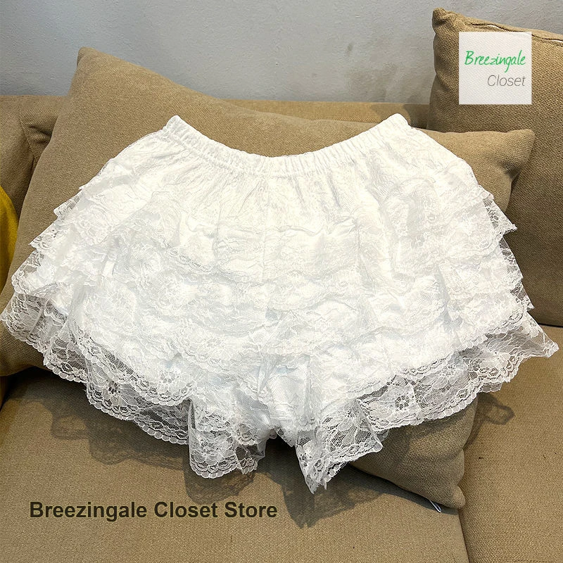 Korean cake skirt lace pants women's summer thin anti-exposure can be worn outside without curling loose bottoming shorts.
Korean cake skirt lace pants women's summer thin anti-exposure can be worn outside without curling loose bottoming shorts.