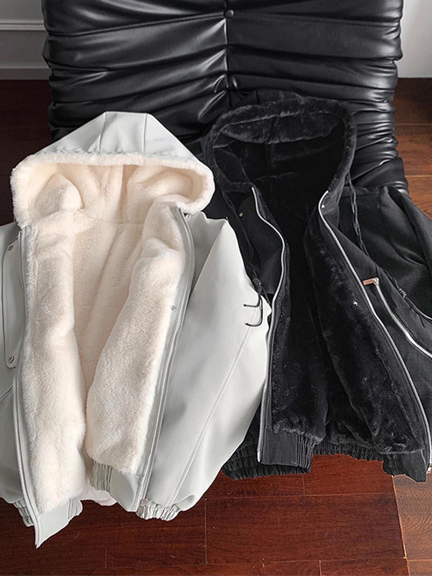 Thiened American Hooded Cotton Jaet Men Women Sle Winter Retro Trendy Brand Couple Warm Cotton Coat Outerwear
Thiened American Hooded Cotton Jaet Men Women Sle Winter Retro Trendy Brand Couple Warm Cotton Coat Outerwear