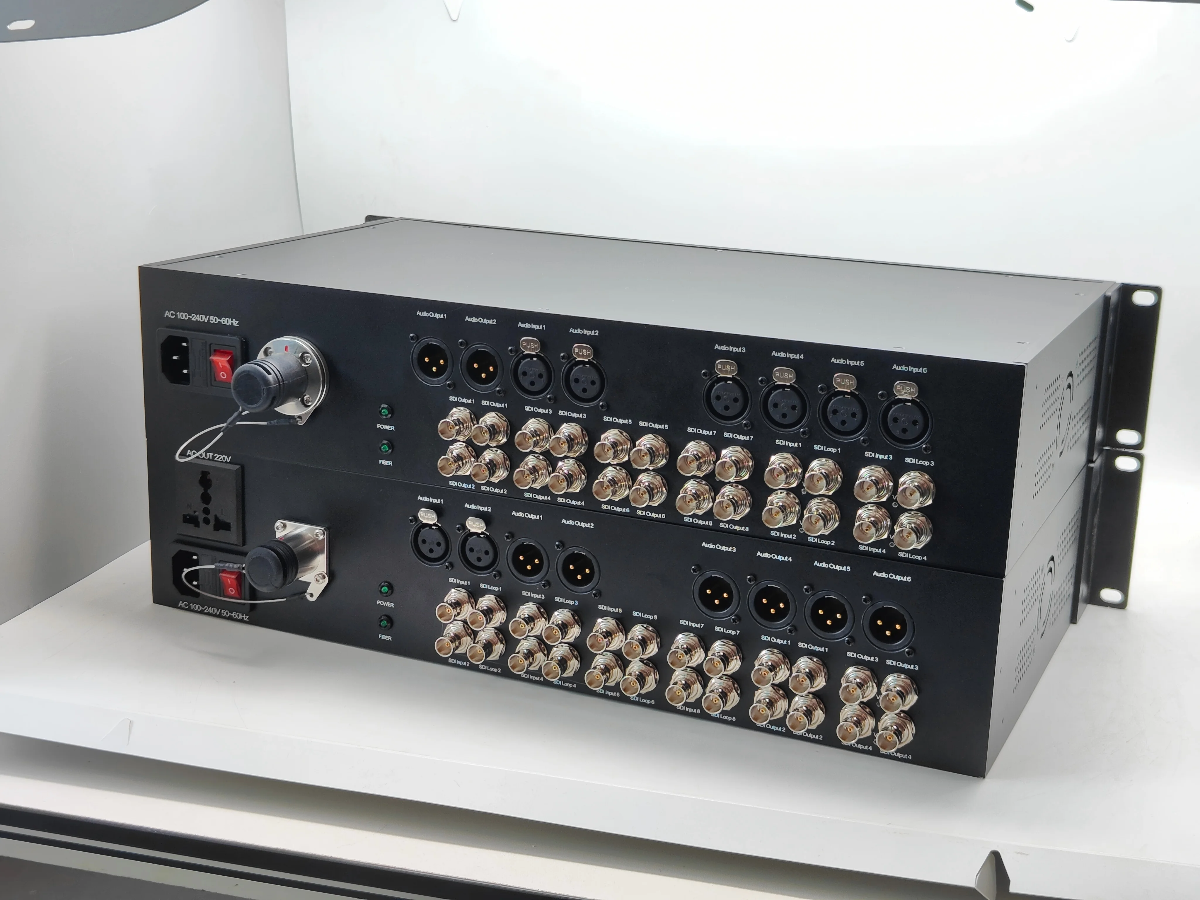 Cutomized broadcast 3G SDI with 3K93C series cable Lemo FXW Compatible fiber optic converter VIDEO/XLR audio Transceiver
Cutomized broadcast 3G SDI with 3K93C series cable Lemo FXW Compatible fiber optic converter VIDEO/XLR audio Transceiver