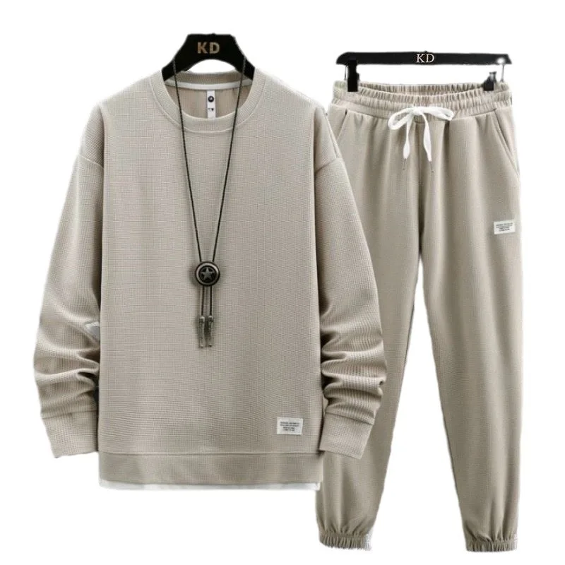 Men's Casual 2-Piece Sportswear Set Streetwear Fashion Tracksuit T-Shirts and Pants Beachwear Summer Sweatshirt T-Shirts Set New
Men's Casual 2-Piece Sportswear Set Streetwear Fashion Tracksuit T-Shirts and Pants Beachwear Summer Sweatshirt T-Shirts Set New