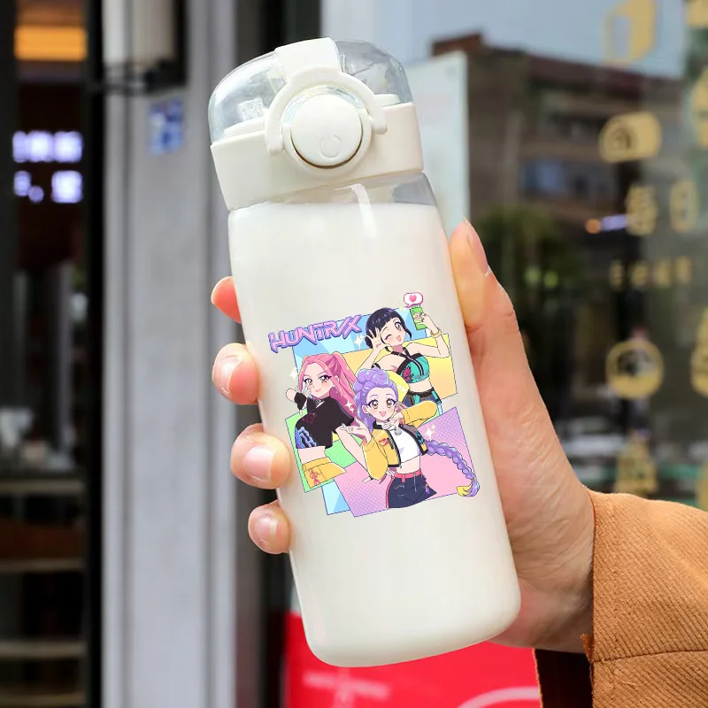 400ML KPop Demon Hunteres Water Bottle with Straw Cute Cartoon Anime Pattern Printed Bottles Boys Girls Birthday Party Gifts New
400ML KPop Demon Hunteres Water Bottle with Straw Cute Cartoon Anime Pattern Printed Bottles Boys Girls Birthday Party Gifts New