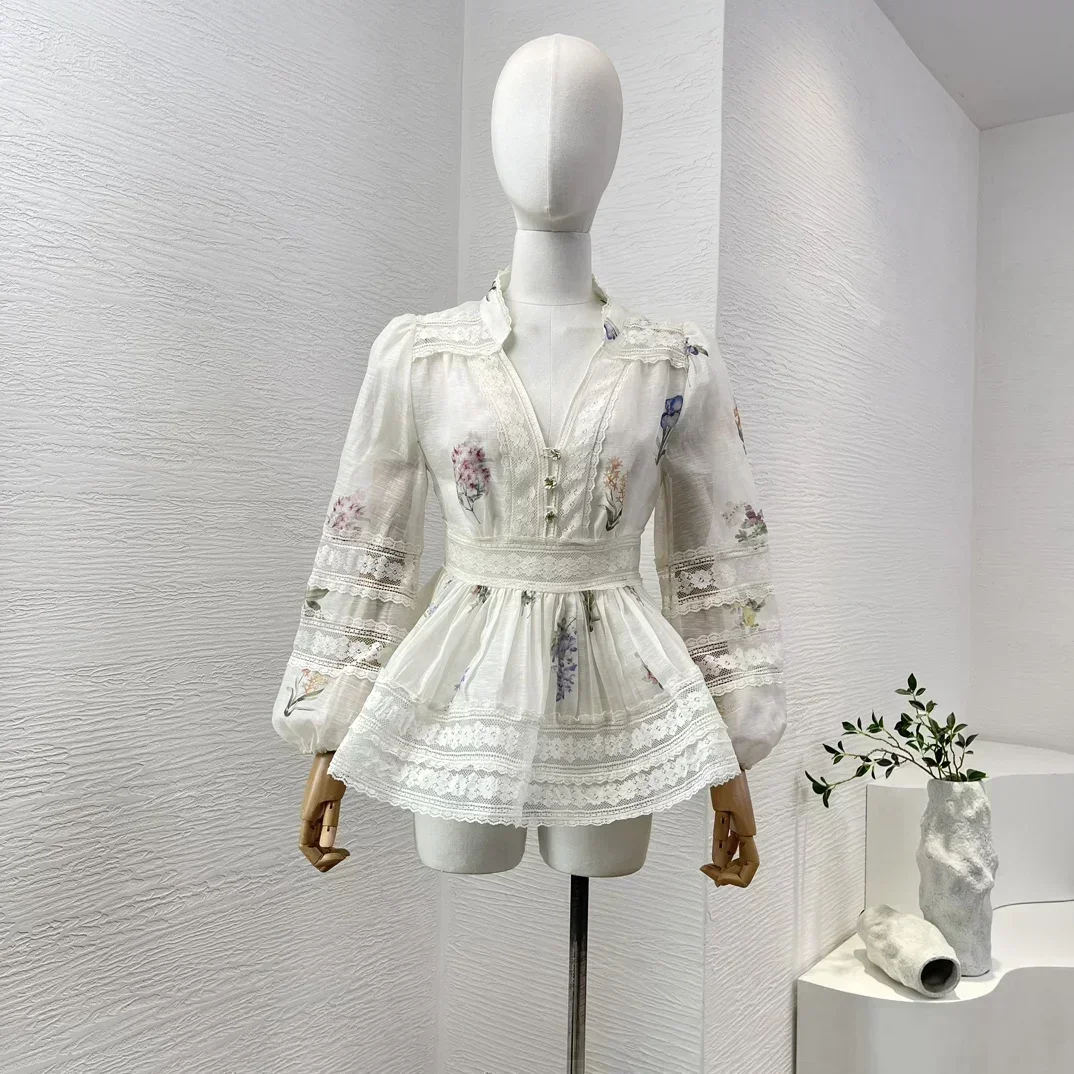 2024 New High Quality White Floral Print Long Sleeve Lace Patchwork Silk Linen Women Black Blouse Tops
2024 New High Quality White Floral Print Long Sleeve Lace Patchwork Silk Linen Women Black Blouse Tops