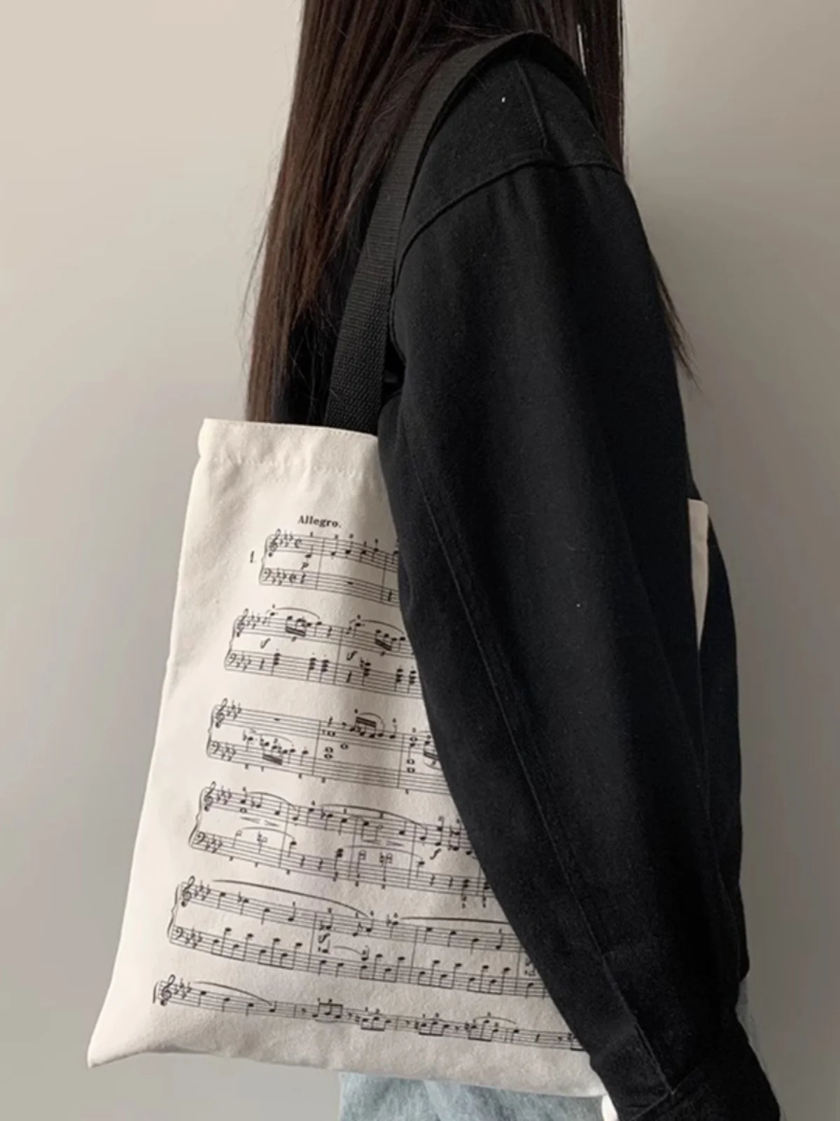 Корейская холщовая сумка на плечо, уникальный дизайн, сумка для фортепиано, художественная большая сумка, студенческие морские аксессуары, повседневная сумка для отдыха
Корейская холщовая сумка на плечо, уникальный дизайн, сумка для фортепиано, художественная большая сумка, студенческие морские аксессуары, повседневная сумка для отдыха