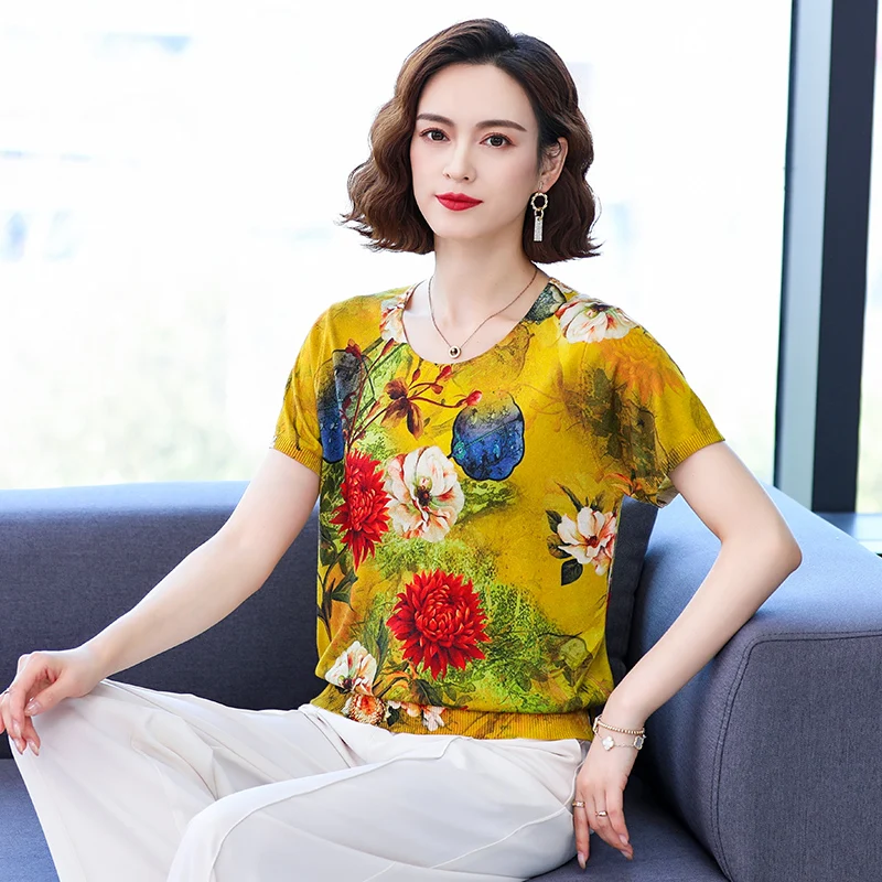 Top quality women's printing knit tops 2023 spring & summer flowers print sweat t-shirt short sleeve female knitwear blouses
Top quality women's printing knit tops 2023 spring & summer flowers print sweat t-shirt short sleeve female knitwear blouses