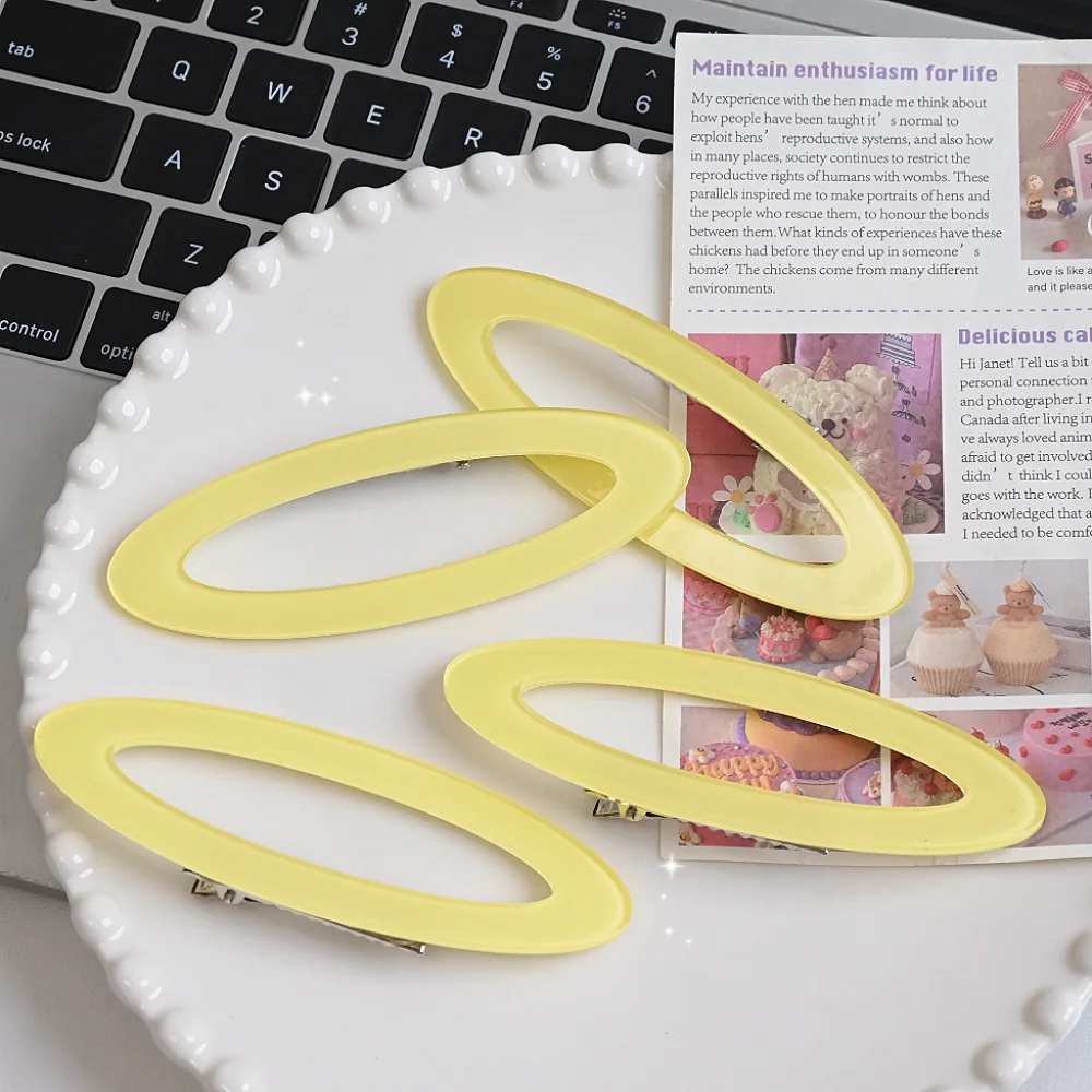 2026 Новая тенденция, сплав, смола, боковой зажим «Ангельское ореол», студенческая креативная заколка с уткой, женская заколка для волос Kawaii, аксессуары для волос, подарок
2026 Новая тенденция, сплав, смола, боковой зажим «Ангельское ореол», студенческая креативная заколка с уткой, женская заколка для волос Kawaii, аксессуары для волос, подарок