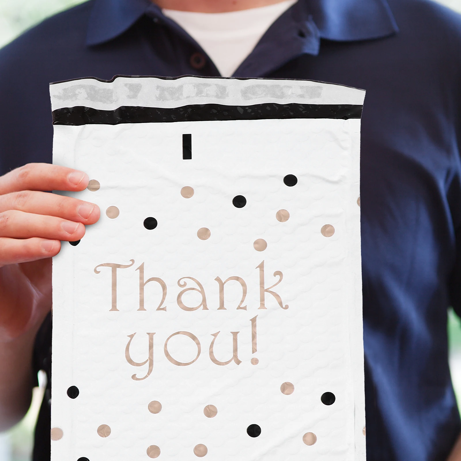 Bubble Envelopes Waterproof Padded Mailers Strong Adhesive No Tape For Books Express Shipping Envelopes Mailing Protection
Bubble Envelopes Waterproof Padded Mailers Strong Adhesive No Tape For Books Express Shipping Envelopes Mailing Protection