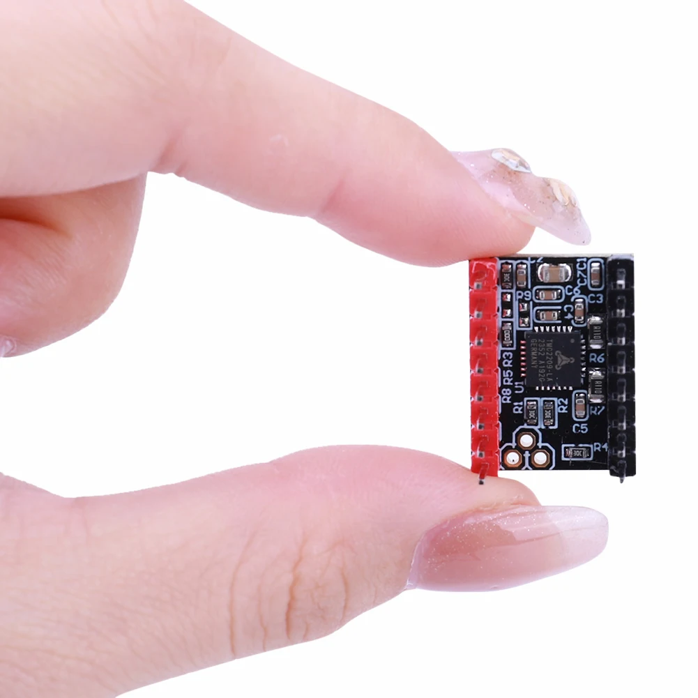TMC2209 Stepper Motor Drive Module 3D Printer Accessories UART Stepping Driver Board for Octopus SKR V1.4 SKR Mini E3 Ender 3 V2
TMC2209 Stepper Motor Drive Module 3D Printer Accessories UART Stepping Driver Board for Octopus SKR V1.4 SKR Mini E3 Ender 3 V2