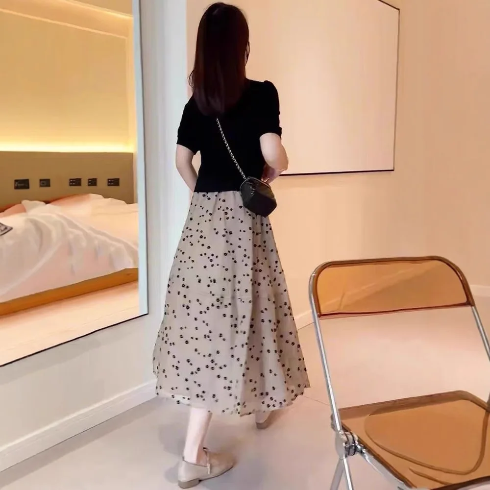 2026 New Fashionable Women's Dress Summer Thin Temperament Korean Style High-end A-line Skirt Women's Floral Long Skirt Commu
2026 New Fashionable Women's Dress Summer Thin Temperament Korean Style High-end A-line Skirt Women's Floral Long Skirt Commu