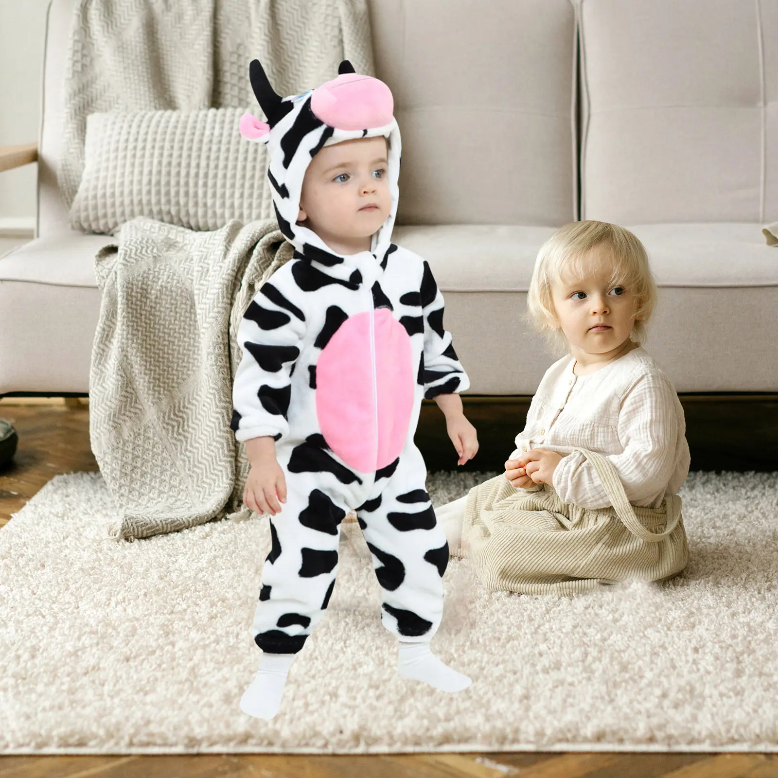 Фланелевый костюм коровы для младенцев, очаровательный детский костюм на Хэллоуин, реквизит для косплея, наряд для вечеринок и выступлений в виде животного
Фланелевый костюм коровы для младенцев, очаровательный детский костюм на Хэллоуин, реквизит для косплея, наряд для вечеринок и выступлений в виде животного