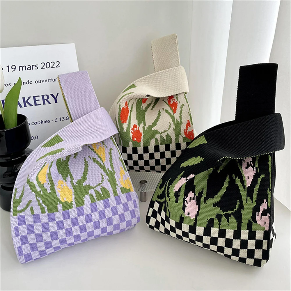 Tulip Flower Knitted Handbag Casual Female Reusable Shopping Bags Woven Thick Flexible Fabric Mini Knot Wrist Bag Tote Bag
Tulip Flower Knitted Handbag Casual Female Reusable Shopping Bags Woven Thick Flexible Fabric Mini Knot Wrist Bag Tote Bag