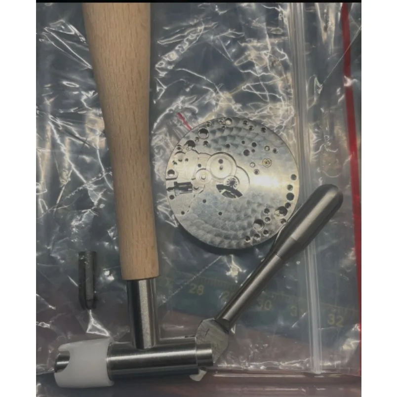The latest watch repair tool, watch movement middle wheel extractor, 3135/3235 wheel picking tool spot fast delivery
The latest watch repair tool, watch movement middle wheel extractor, 3135/3235 wheel picking tool spot fast delivery