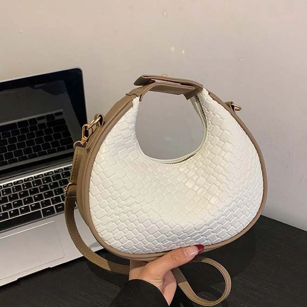 Casual Elegant Leather Woven Embossed Handbag Texture Anti-splash Water Crossbody Bag Fashion Large Capacity Hobo Bag Girls
Casual Elegant Leather Woven Embossed Handbag Texture Anti-splash Water Crossbody Bag Fashion Large Capacity Hobo Bag Girls
