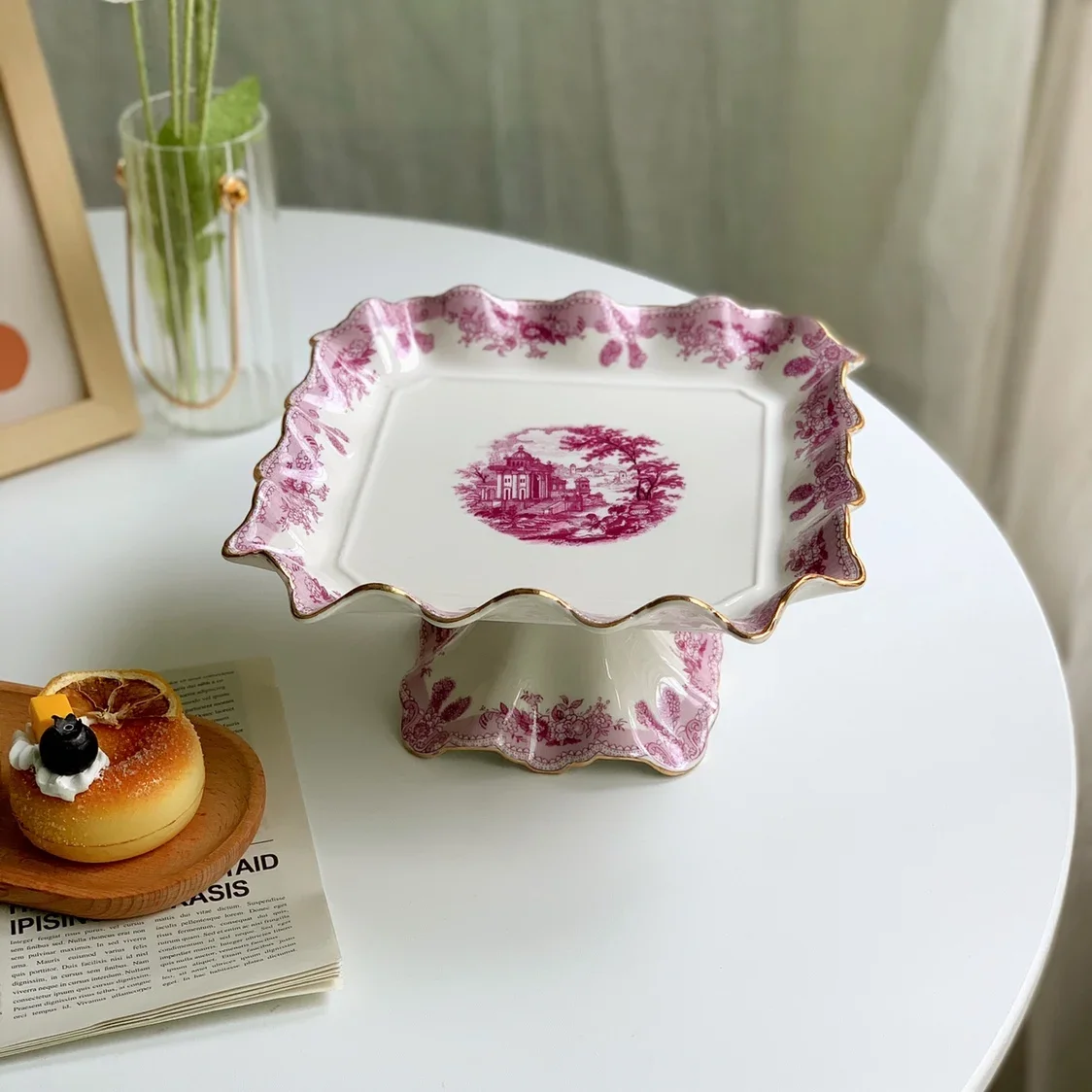Design Vintage Manor Oil Painting Style Wave Pattern Square Cake Stand Original Packaging
Design Vintage Manor Oil Painting Style Wave Pattern Square Cake Stand Original Packaging