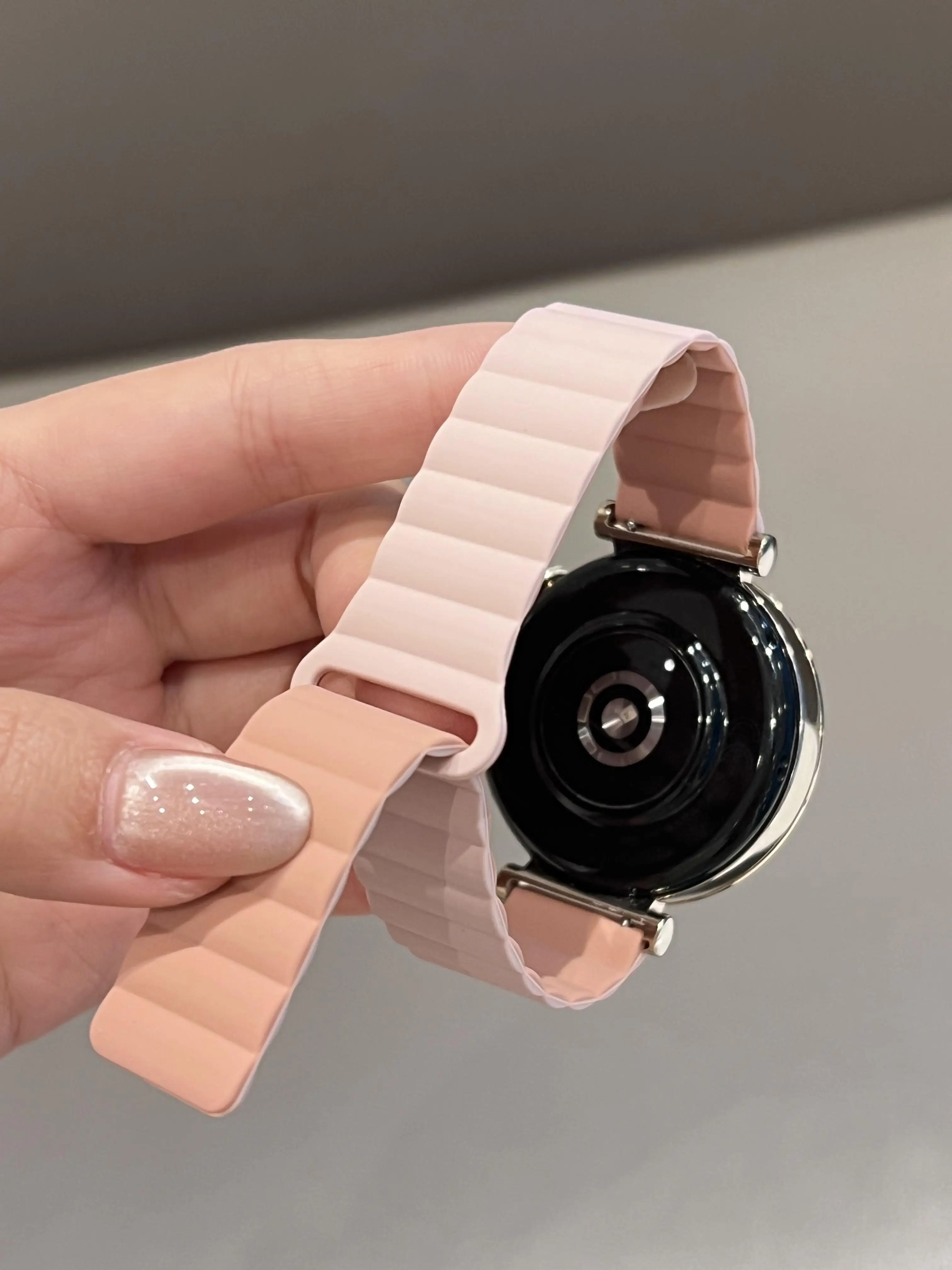 Band For Samsung Galaxy Watch 7 FE 5 Pro 4 6 Classic 44mm 40mm Sports Bracelet Correa Galaxy Watch 7 Double sided Magnetic Strap
Band For Samsung Galaxy Watch 7 FE 5 Pro 4 6 Classic 44mm 40mm Sports Bracelet Correa Galaxy Watch 7 Double sided Magnetic Strap