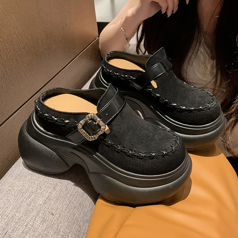 New Women's Suede Hand Stitch Buckle Strap Chunky Platform Mules Slides Round Toe Height Increasing Casual Slippers Clogs Shoes
New Women's Suede Hand Stitch Buckle Strap Chunky Platform Mules Slides Round Toe Height Increasing Casual Slippers Clogs Shoes