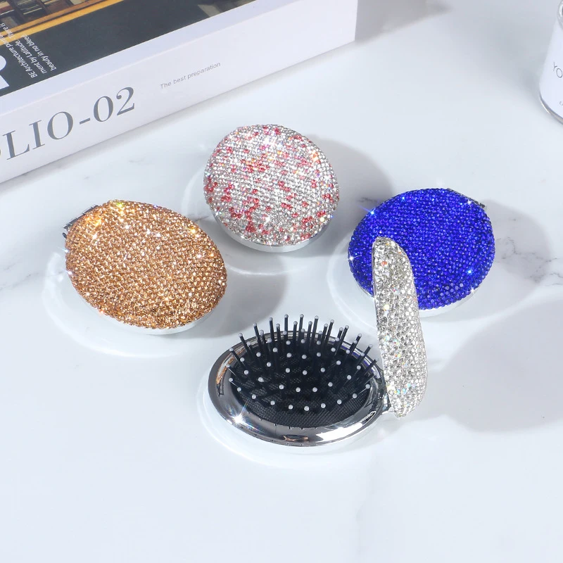 Diamond-encrusted small comb, high-looking air bag, air cushion folding comb, portable folding pocket, integrated comb, cosmetic
Diamond-encrusted small comb, high-looking air bag, air cushion folding comb, portable folding pocket, integrated comb, cosmetic