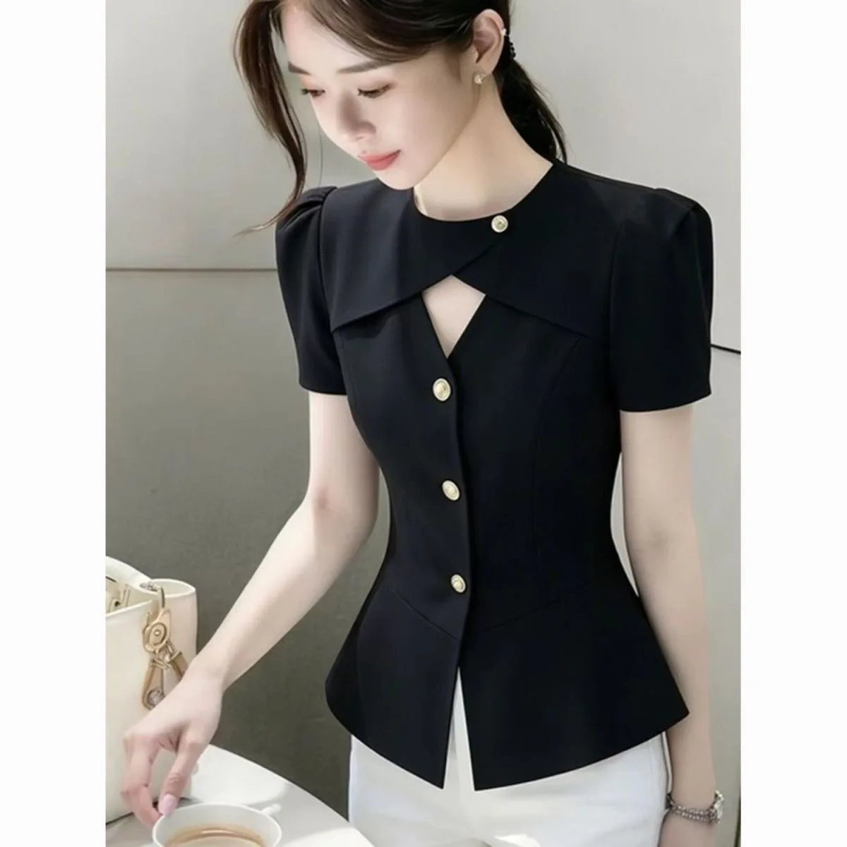 Elegant Black Shirt Women's 2026 New Style Hollow out Design Short Sleeve High Waist Slim Fit Polyester Commute Fashion
Elegant Black Shirt Women's 2026 New Style Hollow out Design Short Sleeve High Waist Slim Fit Polyester Commute Fashion