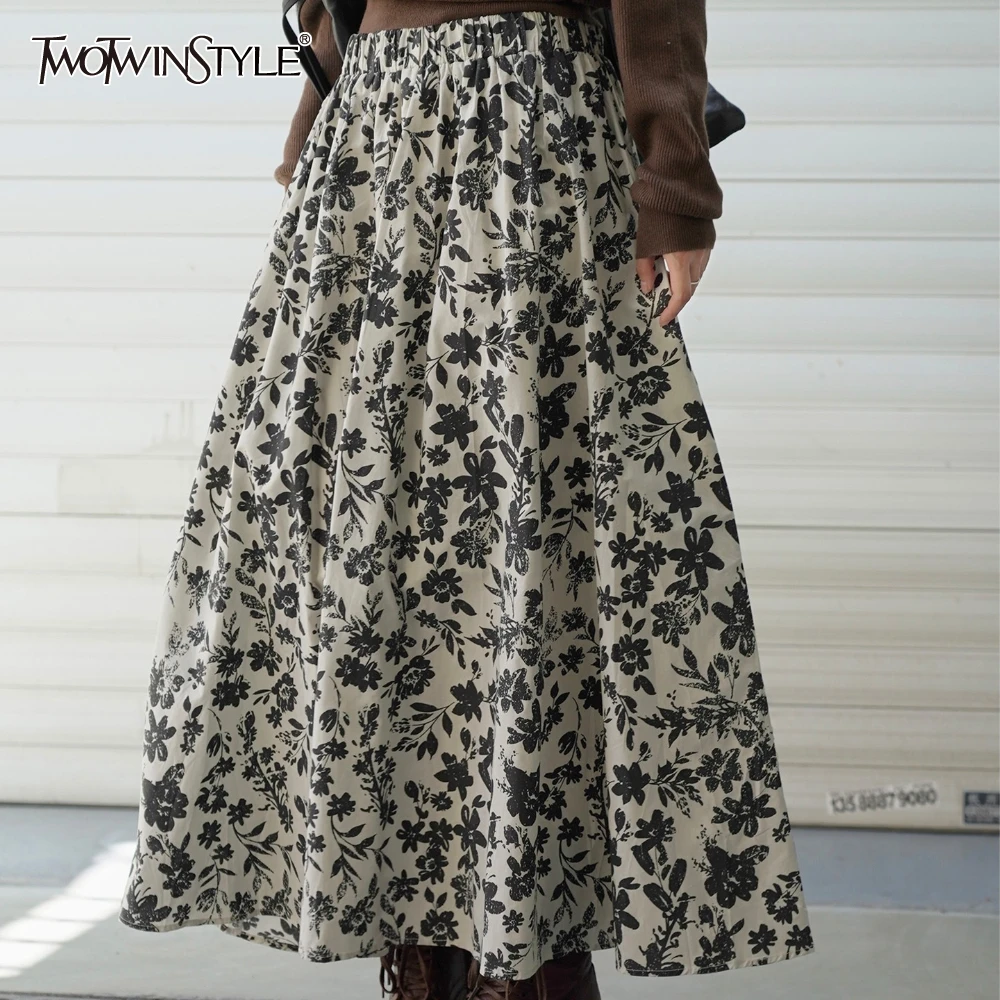 TWOTWINSTYLE Black Spliced Printing Casual Skirt Female High Waist Loose Elegant Women's Long Skirts Autumn Style Fashion New
TWOTWINSTYLE Black Spliced Printing Casual Skirt Female High Waist Loose Elegant Women's Long Skirts Autumn Style Fashion New