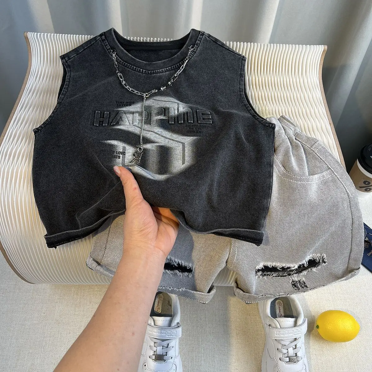 Children's vest suit boys summer 2026 new baby summer T-shirt boys thin sleeveless
Children's vest suit boys summer 2026 new baby summer T-shirt boys thin sleeveless