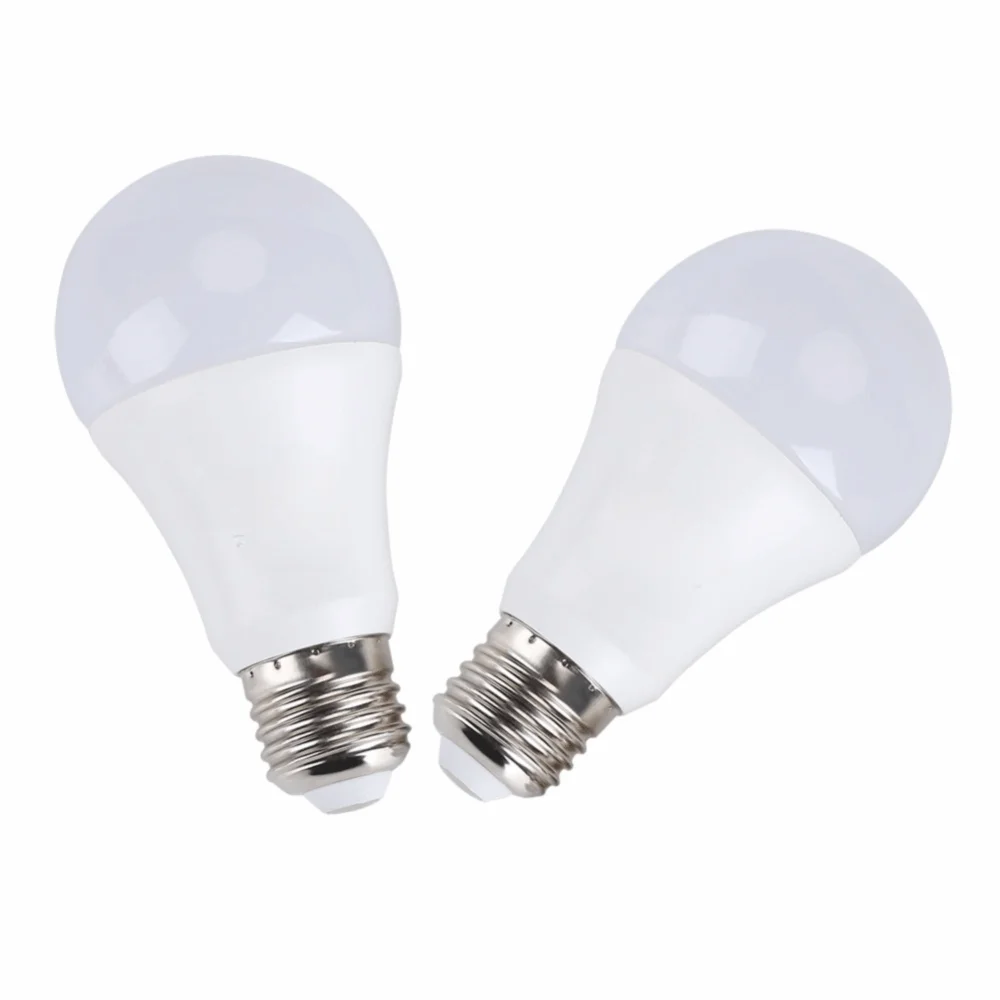 2 Pack 7W Dusk to Dawn Light Bulbs Automatic On Off E26/E27 Base Sensor Lights Bulbs Built-in Photosensor White 6000K
2 Pack 7W Dusk to Dawn Light Bulbs Automatic On Off E26/E27 Base Sensor Lights Bulbs Built-in Photosensor White 6000K