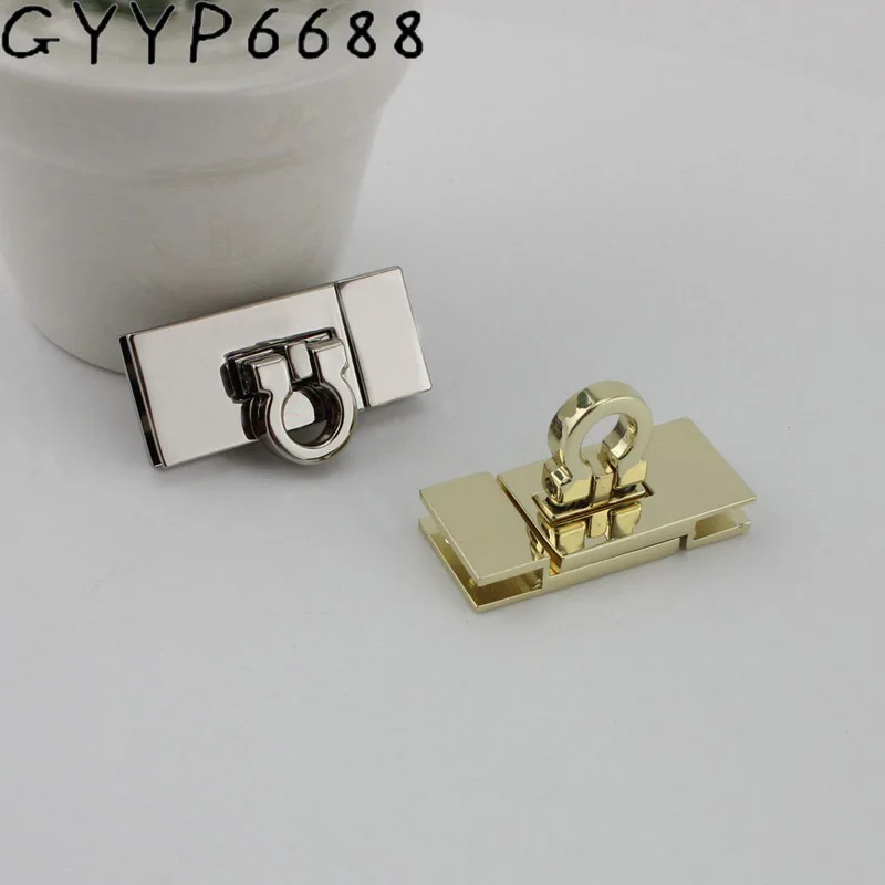 5-20sets 34*15mm Twist Lock Clasp Turn Lock For bag Snap Lock Purse Bag Accessories Square lock handbags hardware metal
5-20sets 34*15mm Twist Lock Clasp Turn Lock For bag Snap Lock Purse Bag Accessories Square lock handbags hardware metal