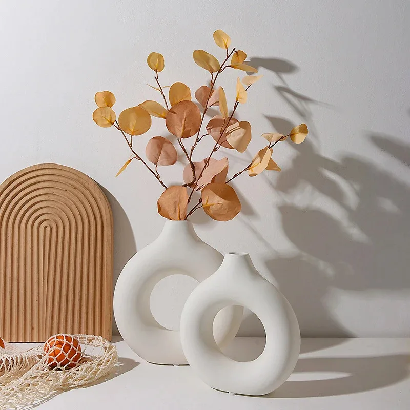 Nordic White Plastic Flower Vase, Modern Bud Bottle Plant Pot, Living Room Office Bedroom Desktop Floral Arrangement Decor
Nordic White Plastic Flower Vase, Modern Bud Bottle Plant Pot, Living Room Office Bedroom Desktop Floral Arrangement Decor