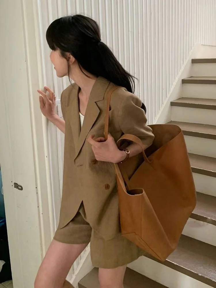 Chic Dongdaemun Summer Thin Short Sleeve Suit Jacket High Waist Casual Shorts Straight Leg Pants Set Women's Fashion Ensemble
Chic Dongdaemun Summer Thin Short Sleeve Suit Jacket High Waist Casual Shorts Straight Leg Pants Set Women's Fashion Ensemble