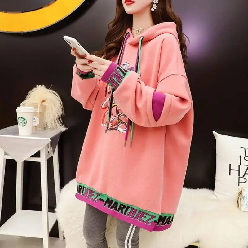 Новая утолщенная толстовка с капюшоном на осень-зиму 2200, корейская версия, ленивый стиль, модная, модная, известная в Интернете, свободная, средней длины, с капюшономedtops 
Новая утолщенная толстовка с капюшоном на осень-зиму 2200, корейская версия, ленивый стиль, модная, модная, известная в Интернете, свободная, средней длины, с капюшономedtops