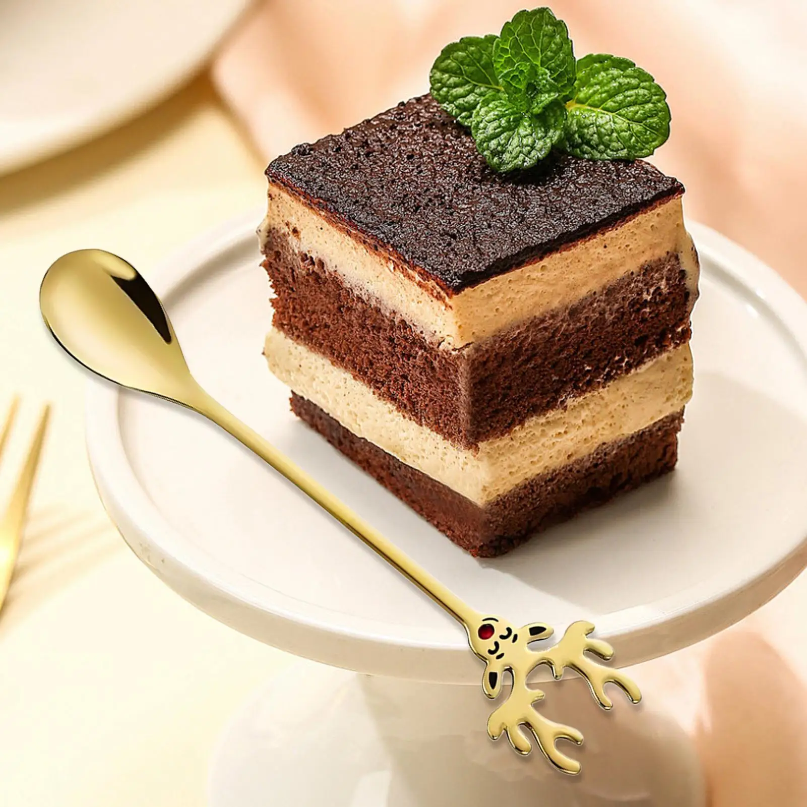 Креативная ложка из нержавеющей стали с изображением лося, вилка для фруктов, кофейная ложка, десертная ложка для мороженого, кухонные аксессуары, украшение посуды
Креативная ложка из нержавеющей стали с изображением лося, вилка для фруктов, кофейная ложка, десертная ложка для мороженого, кухонные аксессуары, украшение посуды