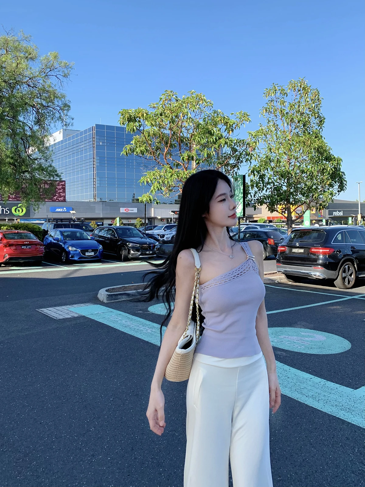 JustQin Spring 2026 Casual High Waist Wide Leg Pants Women's Fashionable Sexy Slimming Long Trousers Comfortable Casual Pants
JustQin Spring 2026 Casual High Waist Wide Leg Pants Women's Fashionable Sexy Slimming Long Trousers Comfortable Casual Pants