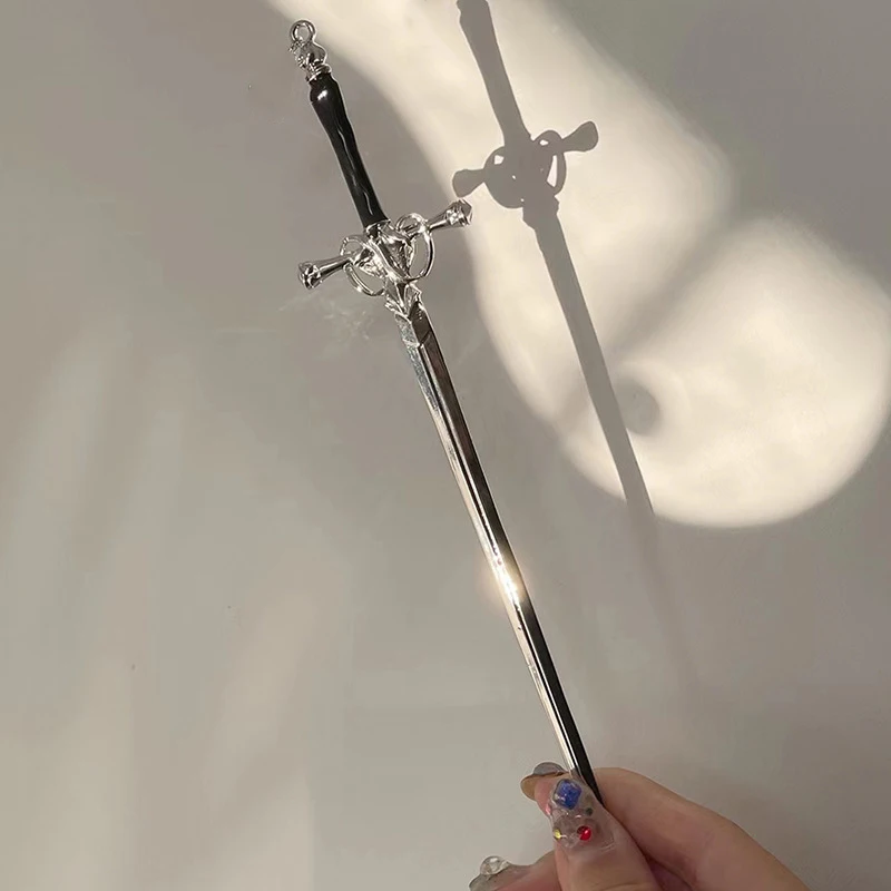 New Punk Metal Sword Hairpin Chinese Style Simple Hair Sticks for Women Diy Hairstyle Design Tools Accessories Dropshipping
New Punk Metal Sword Hairpin Chinese Style Simple Hair Sticks for Women Diy Hairstyle Design Tools Accessories Dropshipping