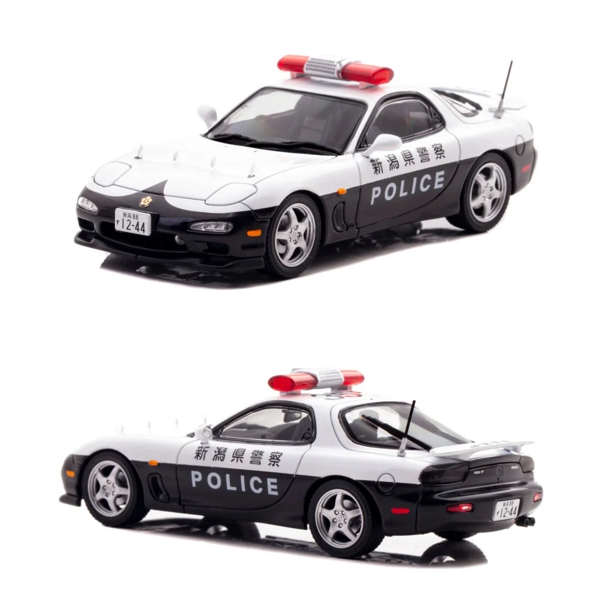 Rais 1/43 RX-7 Type RS (FD3S) 2019 Niigata Prefecture Police Traffic Department Traffic Mobile Unit Vehicle (355) Diecast Model
Rais 1/43 RX-7 Type RS (FD3S) 2019 Niigata Prefecture Police Traffic Department Traffic Mobile Unit Vehicle (355) Diecast Model