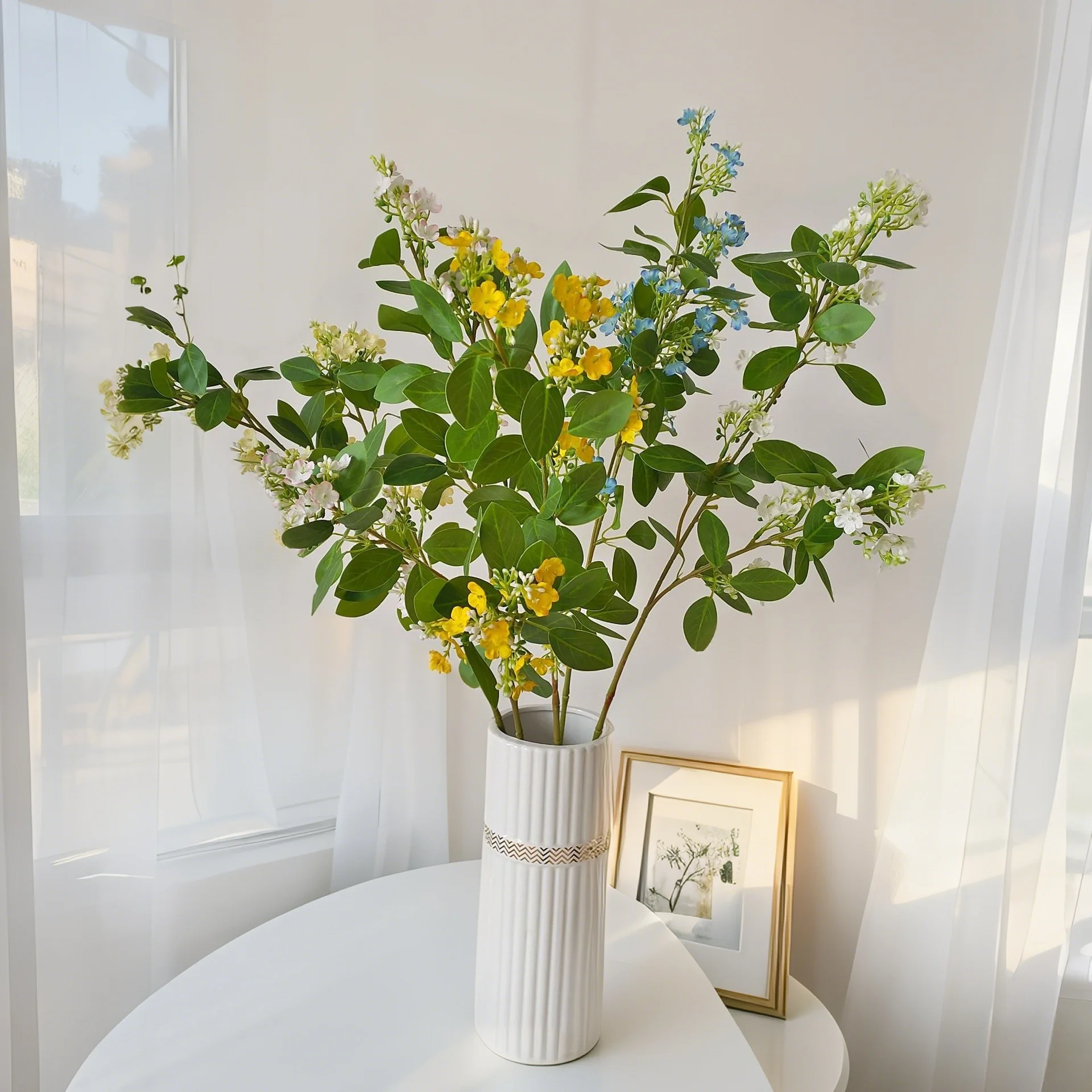 80 Cm Artificial Flowers High-End Osmanthus Table Decoration Nordic Dining Table Decoration Lilac Bouquet Photography Props
80 Cm Artificial Flowers High-End Osmanthus Table Decoration Nordic Dining Table Decoration Lilac Bouquet Photography Props