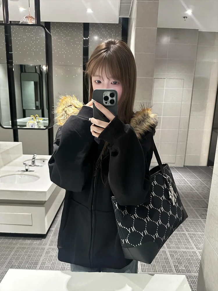 Retro American Faux Fur Collar Hooded Open Cardigan Women's Oversize Trendy Loose Outerwear Fleece Lined Street Style Long Sl...
Retro American Faux Fur Collar Hooded Open Cardigan Women's Oversize Trendy Loose Outerwear Fleece Lined Street Style Long Sl...