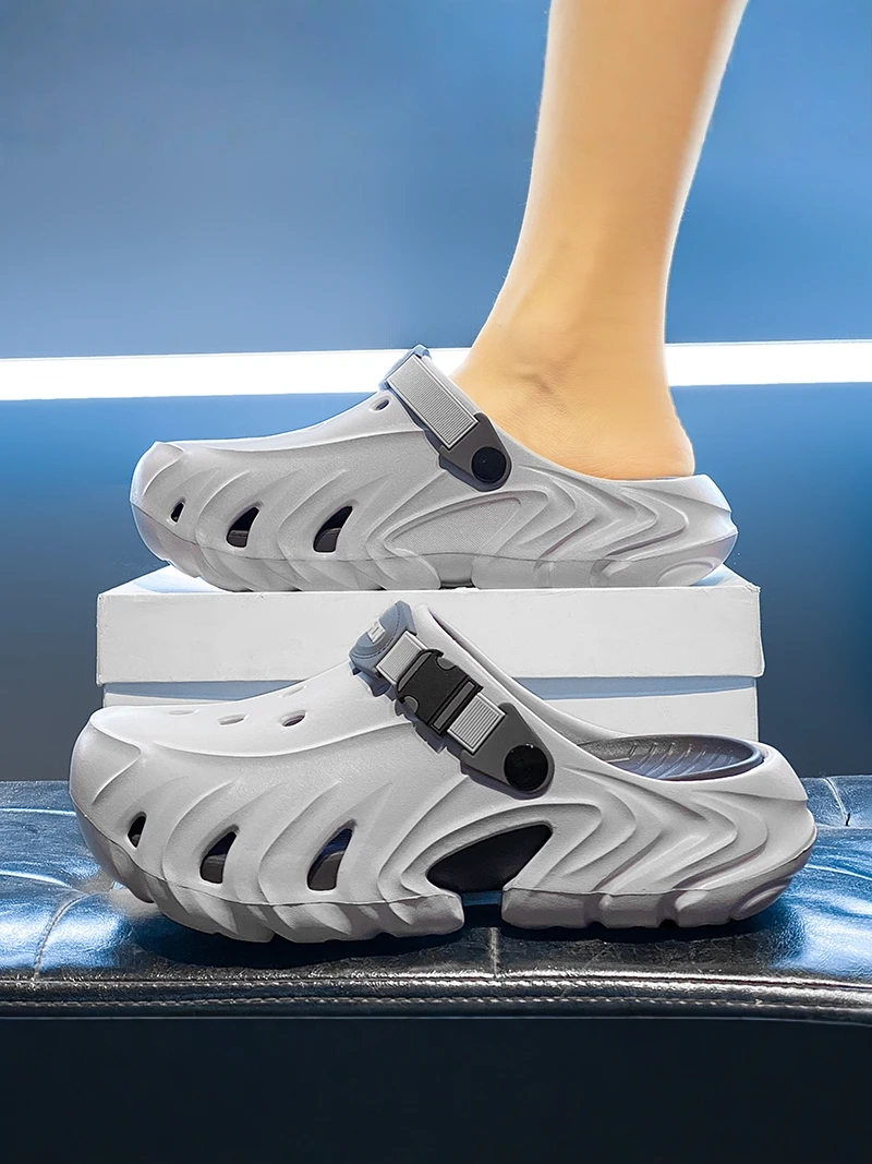Men's Summer 2026 New Outdoor Sports Slippers Anti-slip Driving Dual-use Beach Sandals Breathable Hole Design Comfortable EVA...
Men's Summer 2026 New Outdoor Sports Slippers Anti-slip Driving Dual-use Beach Sandals Breathable Hole Design Comfortable EVA...