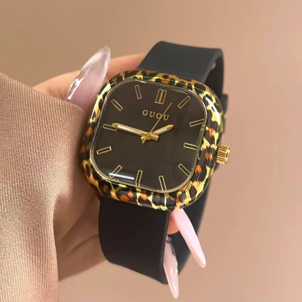 New Women'S Watches, High-Value, Elegant, And Sophisticated; Trendy And Luxurious Women'S Wristwatches; Perfect As A Gift.
New Women'S Watches, High-Value, Elegant, And Sophisticated; Trendy And Luxurious Women'S Wristwatches; Perfect As A Gift.