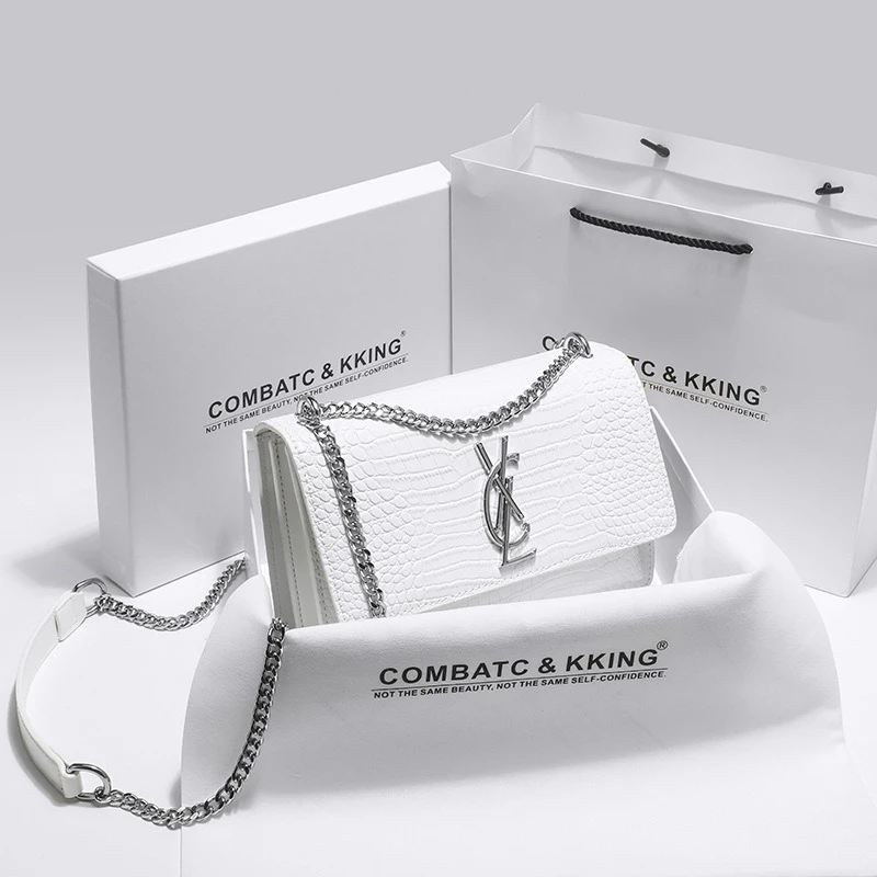 Women Chic Vintage Art Deco Clutch Purse Minimalist Crystal Embellished Evening Bag Wedding Prom Party Handbag
Women Chic Vintage Art Deco Clutch Purse Minimalist Crystal Embellished Evening Bag Wedding Prom Party Handbag