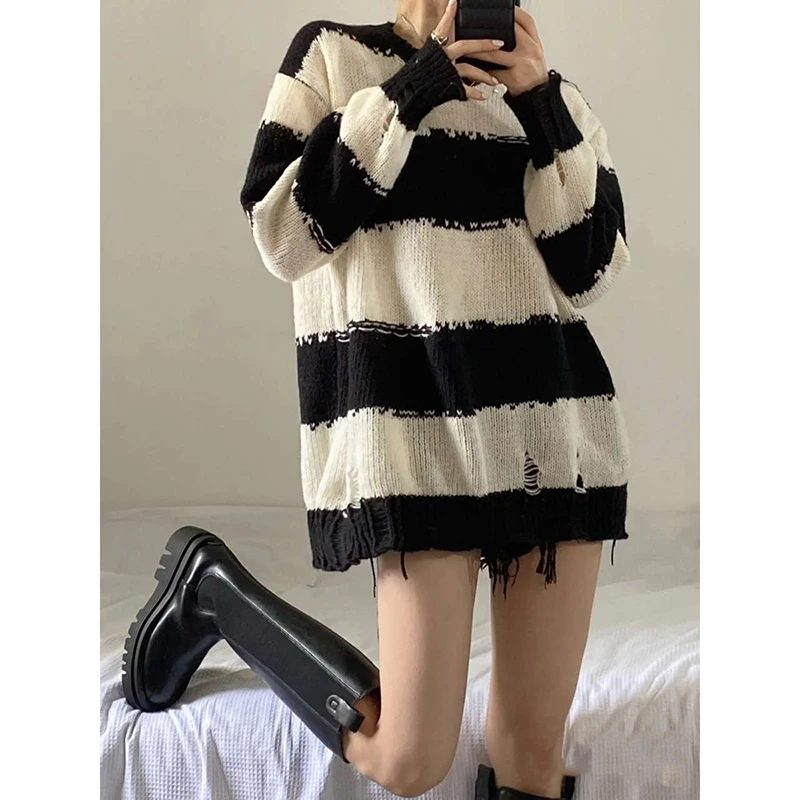 2023 New Loose Lazy Mid length Sweater Women's Round Neck Pullover Long Sleeve Sweater Knitted Casual Tops
2023 New Loose Lazy Mid length Sweater Women's Round Neck Pullover Long Sleeve Sweater Knitted Casual Tops