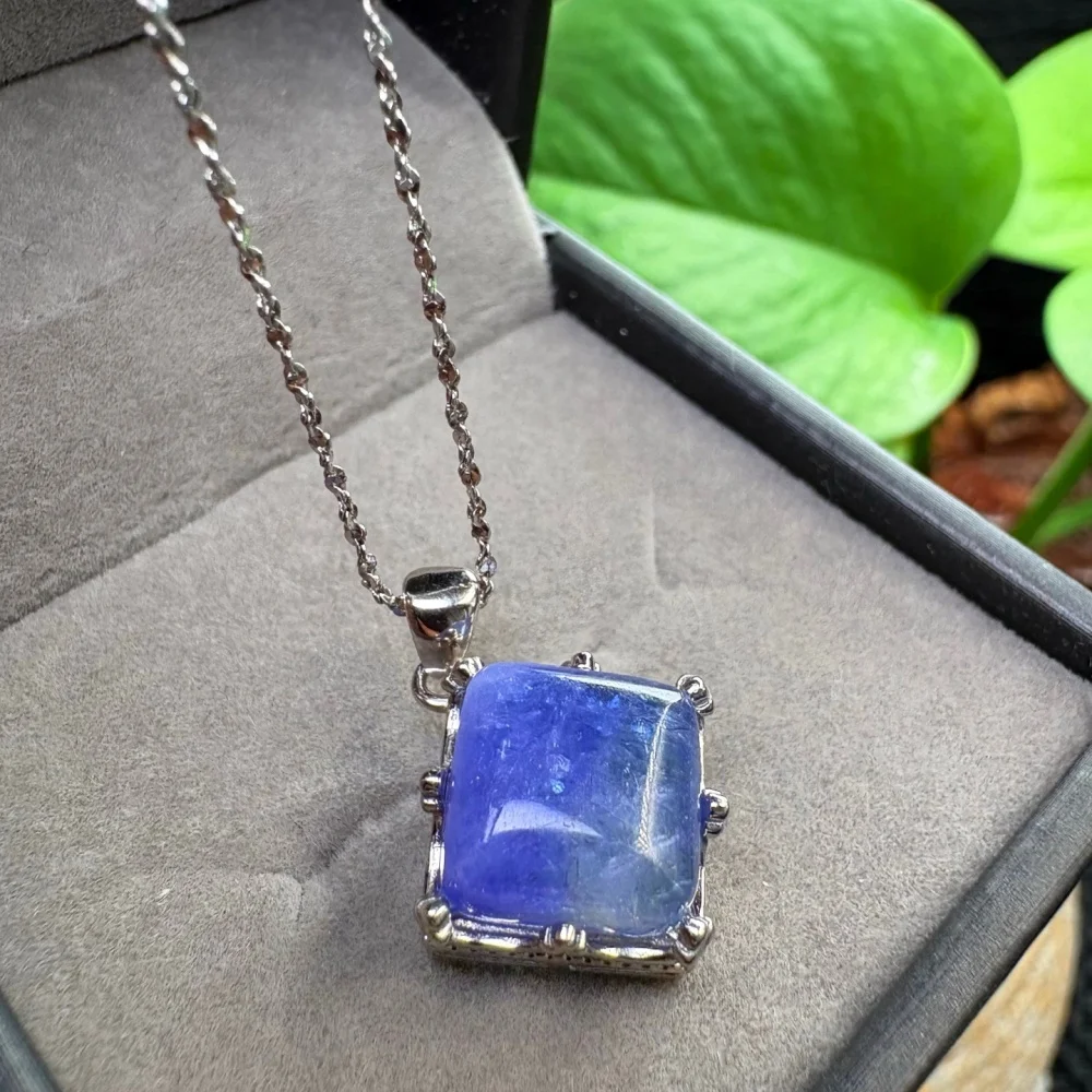 1PCS Natural Stone Quartz Tanzanite Pendant Polished Crystal Jewelry Reiki Healing Gift Rock Decoration
1PCS Natural Stone Quartz Tanzanite Pendant Polished Crystal Jewelry Reiki Healing Gift Rock Decoration