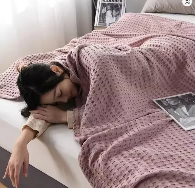 Вафельное клетчатое одеяло из 100% хлопка, летнее покрывало для кровати, тонкое одеяло, вязаное покрывало, домашнее покрывало для дивана, пледы для девочек и мальчиков
Вафельное клетчатое одеяло из 100% хлопка, летнее покрывало для кровати, тонкое одеяло, вязаное покрывало, домашнее покрывало для дивана, пледы для девочек и мальчиков