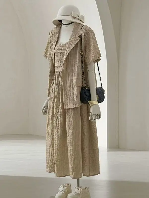 plus Size Khaki Short Sleeve Shirt Dress Thin Summer High End Feeling Women's Fashion Set Casual Korean Style Loose Fit A-Lin...
plus Size Khaki Short Sleeve Shirt Dress Thin Summer High End Feeling Women's Fashion Set Casual Korean Style Loose Fit A-Lin...