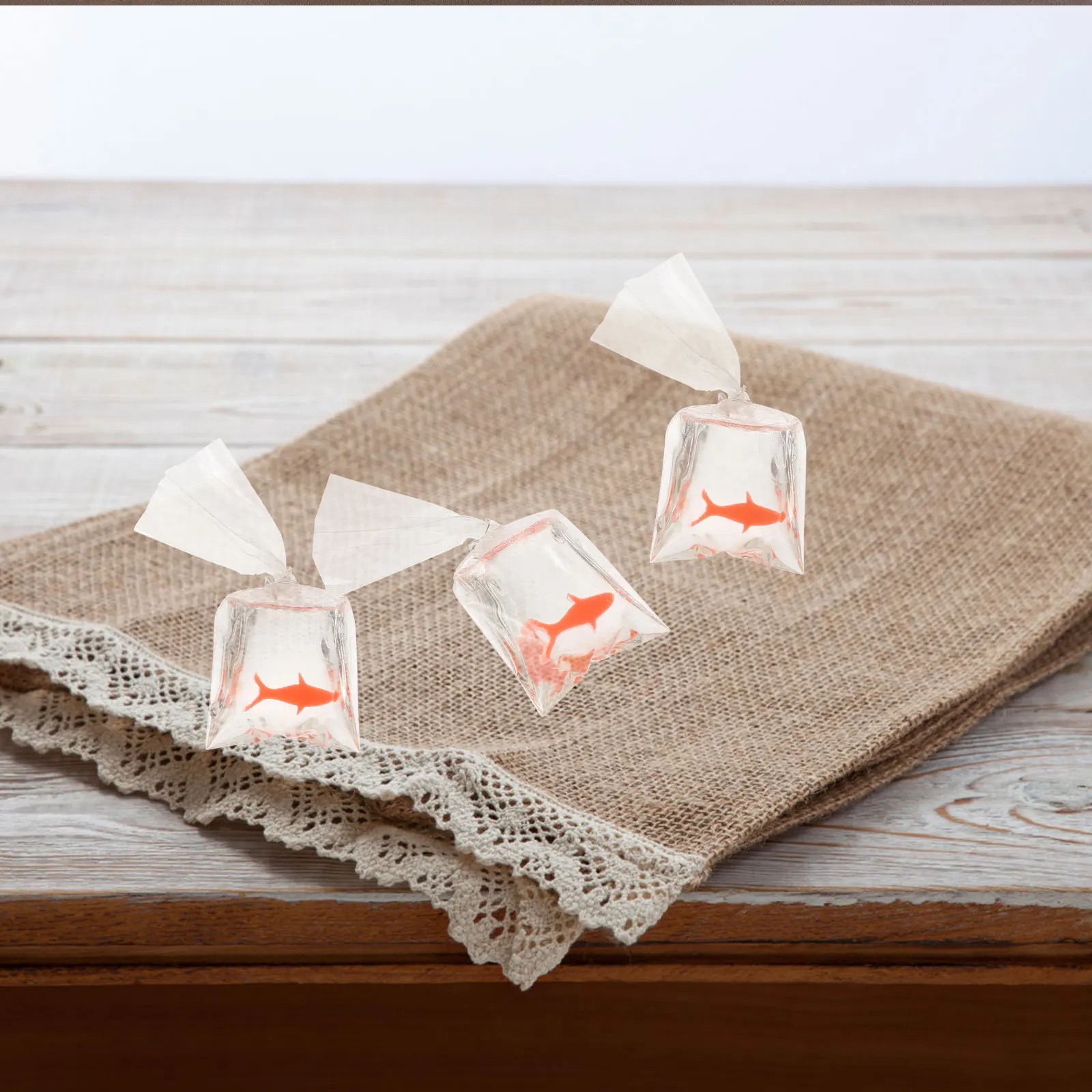 10Pcs Goldfish Water Bag Pendants Unique Design DIY Earring Accessories High Quality Materials Eye Catching Gift
10Pcs Goldfish Water Bag Pendants Unique Design DIY Earring Accessories High Quality Materials Eye Catching Gift