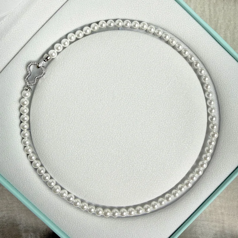 Fortune Gourd Pendant Necklace for Women, Natural Australian -of-Pearl, Silver with Strong Luster, Mother's Day Gift
Fortune Gourd Pendant Necklace for Women, Natural Australian -of-Pearl, Silver with Strong Luster, Mother's Day Gift