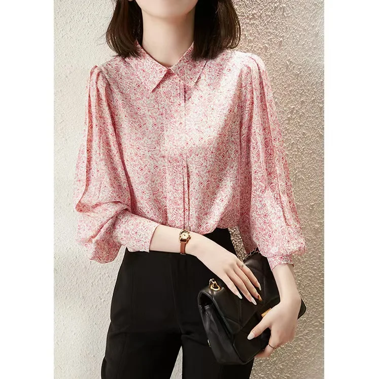 Chinese style silk handmade high-end shirt New design comfortable silk soft light luxury women's shirt
Chinese style silk handmade high-end shirt New design comfortable silk soft light luxury women's shirt