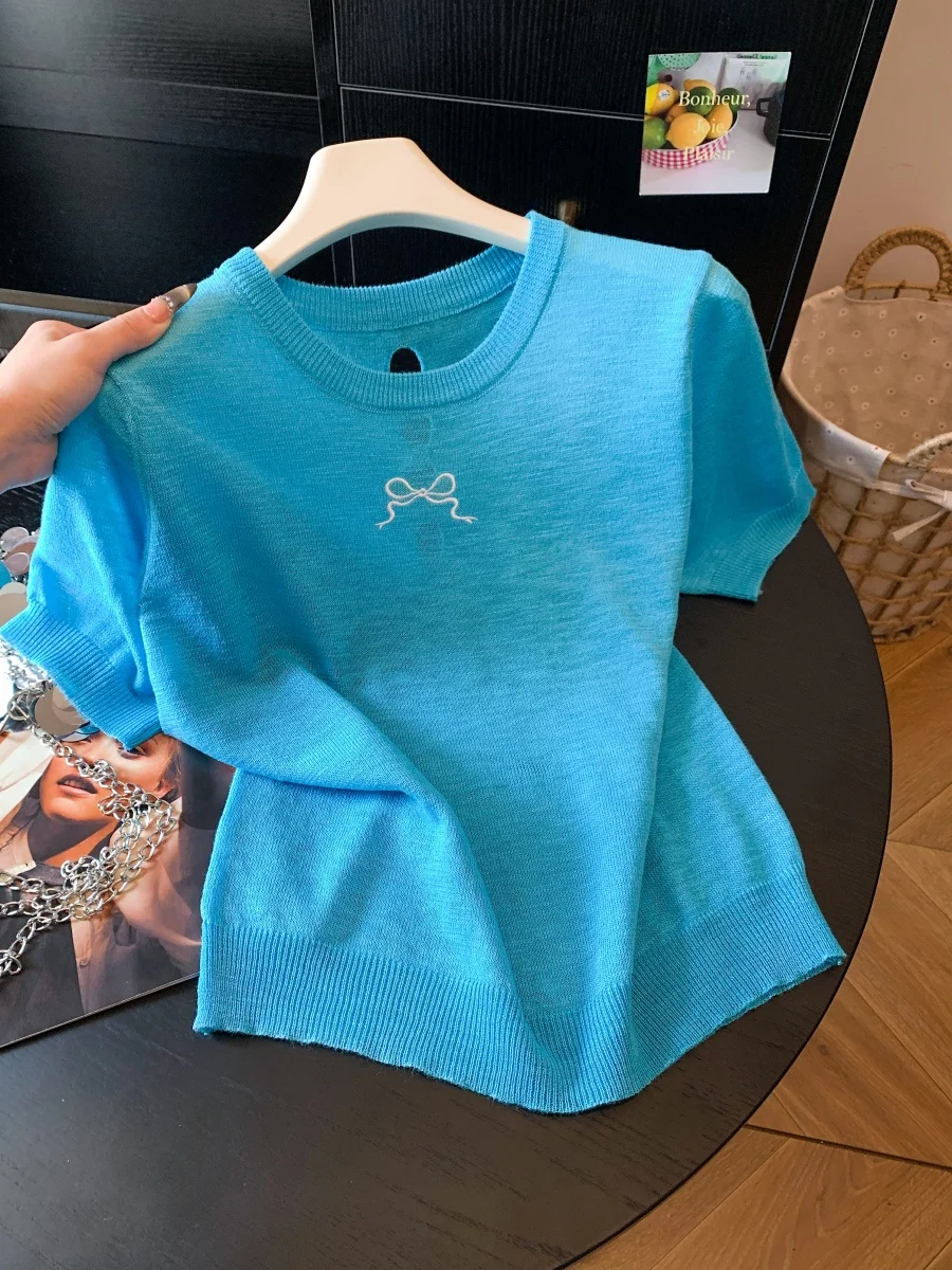 Korean Style Knot Embroidered Short Sleeve Knitted Top Women's Summer Fashion Design Sensation Overhead Gentle Feel...
Korean Style Knot Embroidered Short Sleeve Knitted Top Women's Summer Fashion Design Sensation Overhead Gentle Feel...